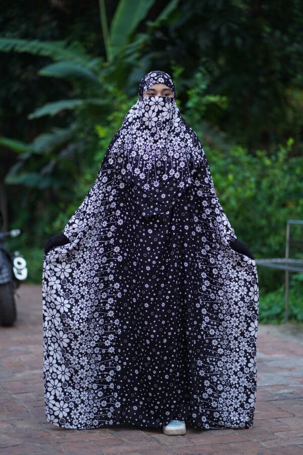 Blush Floral Black Soft Linen Jilbab - Image 2