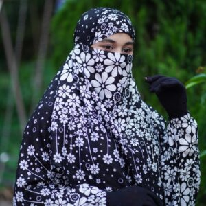 Blush Floral Black Soft Linen Jilbab